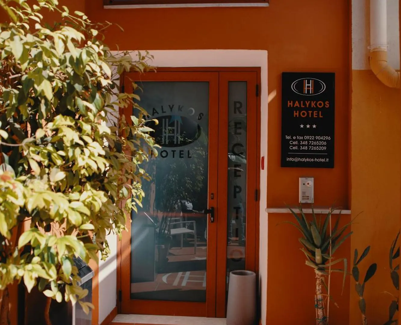 Halykos Hotel Cammarata 3*,  Italy